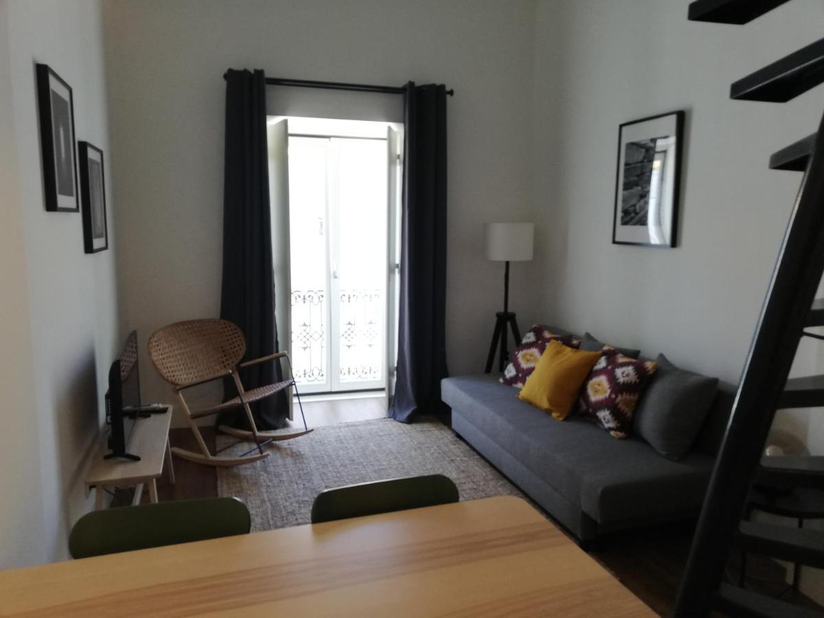 Villa Graca -Hostels And Apartments ซานตาเร็ง ภายนอก รูปภาพ